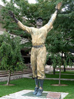 Statue of Jackie in Jersey City